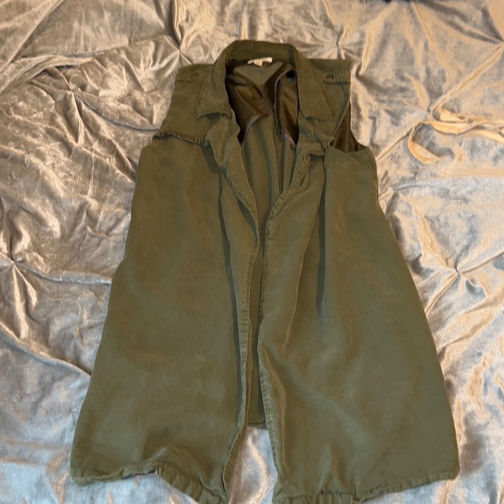 Green army jacket